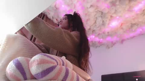 Snapshot of smolsonja chatting on 10, 3, 2025 Sonja online show from 10, 3, 2025