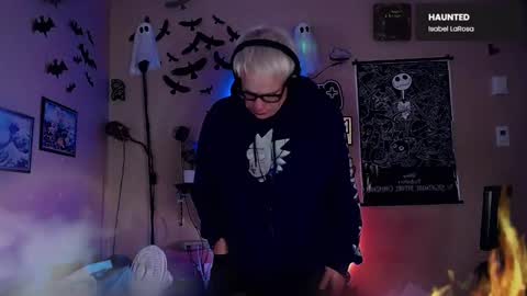 Viiscount  Snarfle Von Snarfenberg online show from 3, 12, 2024