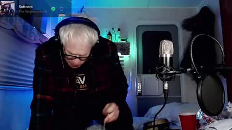 Viiscount  Snarfle Von Snarfenberg online show from 6, 3, 2025