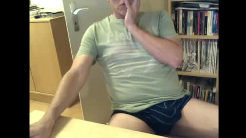 sneaxfreund online show from 8, 5, 2026