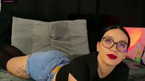 Snapshot of snow_white_19 chatting on 3, 6, 2026 snow white 19 online show from 3, 6, 2026
