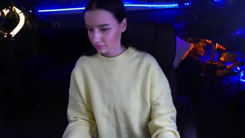 snow_whiteeex online show from 22, 1, 2025