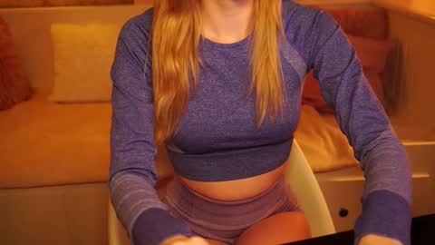 Snapshot of snowbarbieee chatting on 19, 1, 2025 Hanna online show from 19, 1, 2025
