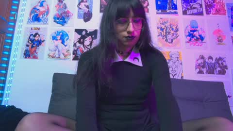 Snapshot of snowblack_ chatting on 8, 2, 2025 Snow and Bubble online show from 8, 2, 2025