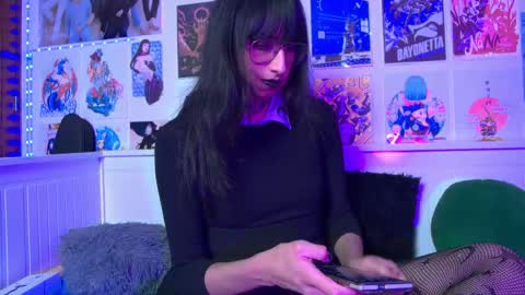 Snapshot of snowblack_ chatting on 16, 2, 2025 Snow and Bubble online show from 16, 2, 2025