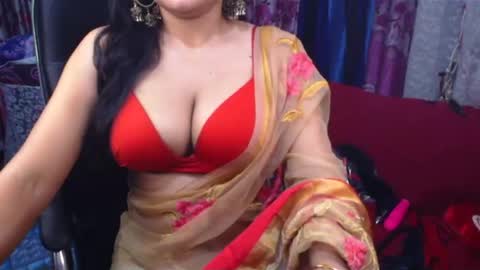 Snapshot of snowfooryou chatting on 11, 3, 2025 SnowFoorYou online show from 11, 3, 2025