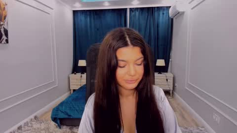 snowingwinter online show from 7, 3, 2025