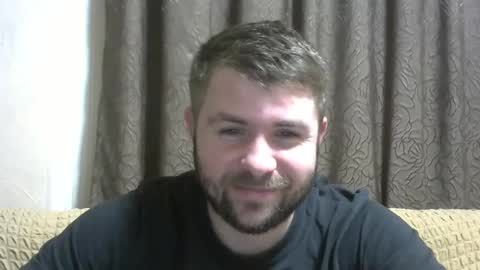 Snapshot of snowyqred chatting on 31, 12, 2024 Arthur online show from 31, 12, 2024