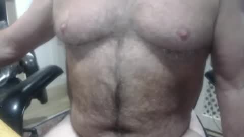 Snapshot of snudge432 chatting on 17, 12, 2025 snudge432 online show from 17, 12, 2025