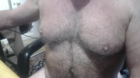 Snapshot of snudge432 chatting on 20, 12, 2025 snudge432 online show from 20, 12, 2025