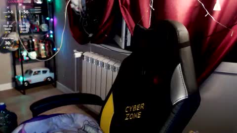 Snapshot of so_cute777 chatting on 10, 9, 2025 so cute777 online show from 10, 9, 2025