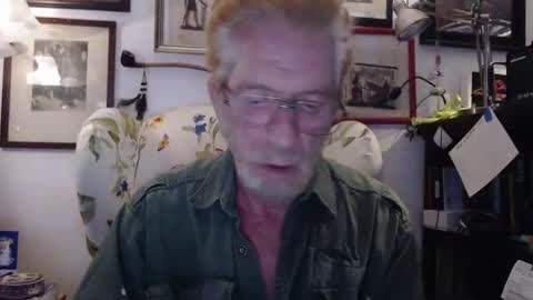 Snapshot of so_erotic_sub chatting on 24, 10, 2025 ImYourBitch online show from 24, 10, 2025
