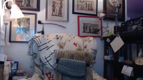 Snapshot of so_erotic_sub chatting on 25, 10, 2025 ImYourBitch online show from 25, 10, 2025