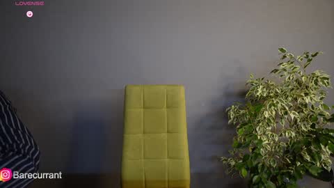 Yesenia online show from 6, 2, 2025