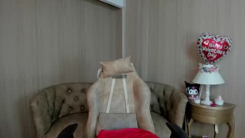 Snapshot of soffiqueen chatting on 22, 2, 2025 Schedule 1400 - 2100 gtm-5 online show from 22, 2, 2025