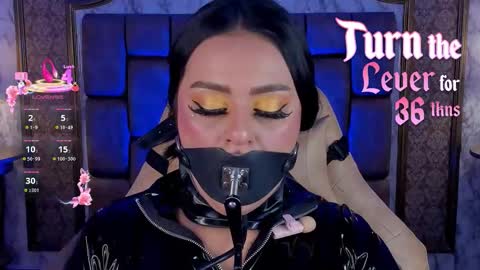 Snapshot of soffiqueen chatting on 9, 9, 2025 Schedule 1400 - 2100 gtm-5 online show from 9, 9, 2025