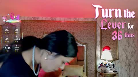 Snapshot of soffiqueen chatting on 16, 12, 2025 Schedule 1400 - 2100 gtm-5 online show from 16, 12, 2025