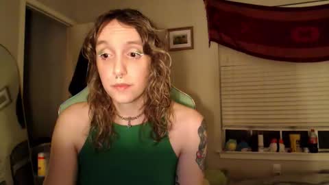 Lilytea online show from 17, 11, 2025