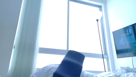 sofhia cruz online show from 3, 3, 2025