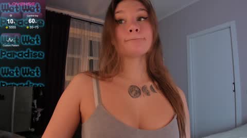 Snapshot of sofi___love chatting on 17, 12, 2024 Sofi online show from 17, 12, 2024