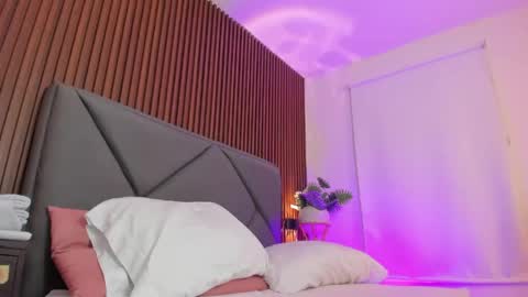 S O F I  online show from 16, 4, 2026