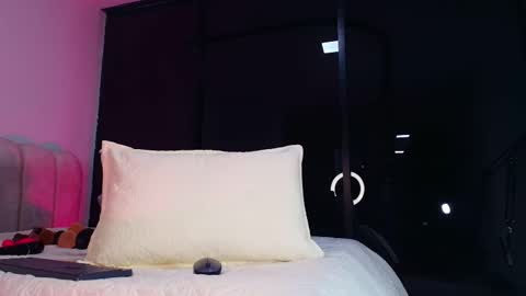 Sofia online show from 13, 11, 2025