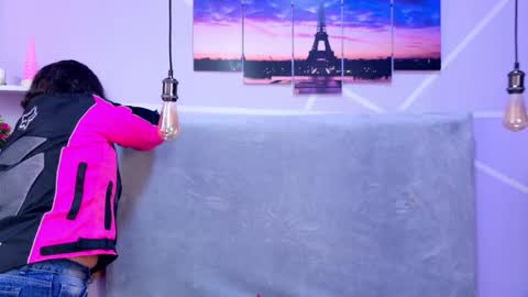 Snapshot of sofi_noa chatting on 8, 10, 2025 Sofi Noa online show from 8, 10, 2025