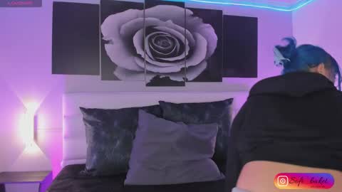 Snapshot of sofi_sp chatting on 29, 9, 2025 sofi_sp online show from 29, 9, 2025