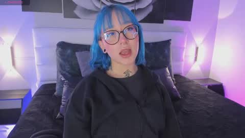 Snapshot of sofi_sp chatting on 6, 10, 2025 sofi_sp online show from 6, 10, 2025