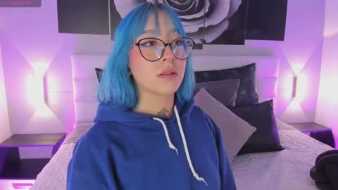 Snapshot of sofi_sp chatting on 23, 10, 2025 sofi_sp online show from 23, 10, 2025