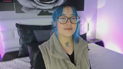 Snapshot of sofi_sp chatting on 4, 12, 2025 sofi_sp online show from 4, 12, 2025