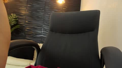 Skarlett online show from 7, 2, 2025