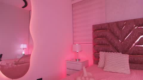 Snapshot of sofia_gomes_ chatting on 2, 5, 2026 sofia gomes online show from 2, 5, 2026