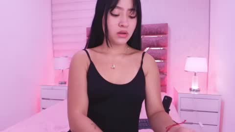 Snapshot of sofia_gomes_ chatting on 9, 5, 2026 sofia gomes online show from 9, 5, 2026