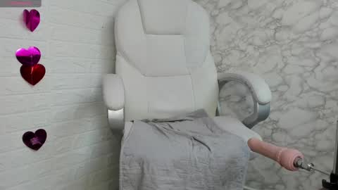 sofia gutierrez   online show from 4, 3, 2025