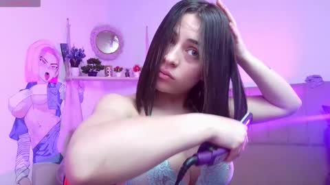 Snapshot of sofia_lara28 chatting on 19, 11, 2025 sofia_lara28 online show from 19, 11, 2025