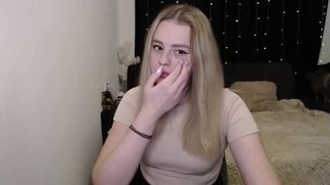 Snapshot of sofia_rosemary chatting on 22, 12, 2024 sofia_rosemary online show from 22, 12, 2024