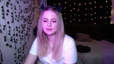 Snapshot of sofia_rosemary chatting on 21, 2, 2025 sofia_rosemary online show from 21, 2, 2025
