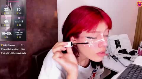 Snapshot of sofia_shadow chatting on 9, 11, 2025 Sofia online show from 9, 11, 2025