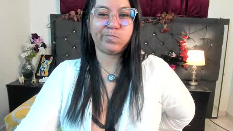 Snapshot of sofia_sorceress chatting on 21, 11, 2025 sofia_sorceress online show from 21, 11, 2025
