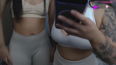 Snapshot of sofia_stonee1 chatting on 12, 11, 2025 kanella valery online show from 12, 11, 2025