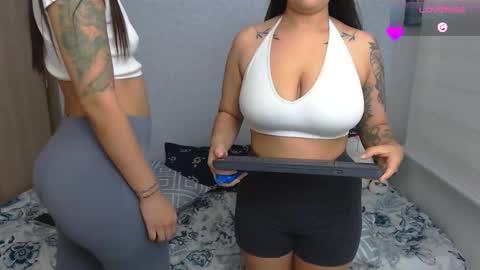 Snapshot of sofia_stonee1 chatting on 26, 11, 2025 kanella valery online show from 26, 11, 2025