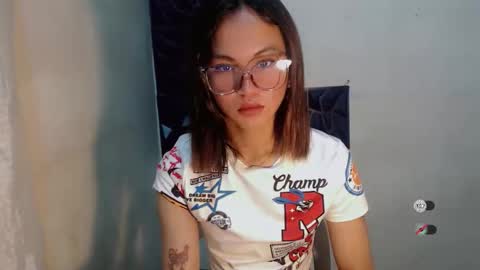 Snapshot of sofia_sweetheart18 chatting on 11, 11, 2025 sofia_sweetheart18 online show from 11, 11, 2025