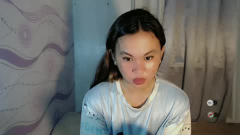 Snapshot of sofia_sweetheart18 chatting on 24, 6, 2026 sofia_sweetheart18 online show from 24, 6, 2026