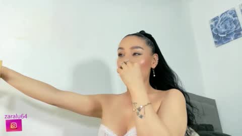 laura online show from 25, 5, 2026