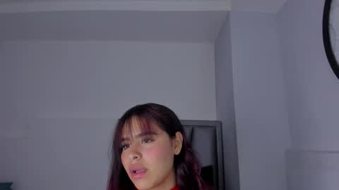 Snapshot of sofia_villareal chatting on 24, 9, 2025 Sofa online show from 24, 9, 2025