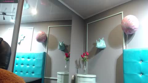 Snapshot of sofia_white3 chatting on 14, 2, 2025 Sofa online show from 14, 2, 2025