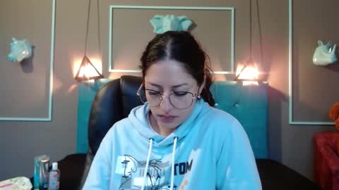 Snapshot of sofia_white3 chatting on 11, 9, 2025 Sofa online show from 11, 9, 2025