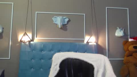 Snapshot of sofia_white3 chatting on 22, 11, 2025 Sofa online show from 22, 11, 2025