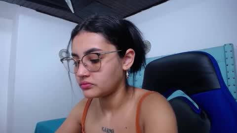 Snapshot of sofiaasexy19 chatting on 6, 2, 2026 Sofia online show from 6, 2, 2026